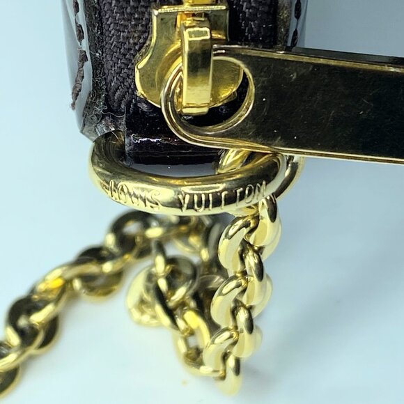 Auth Louis Vuitton Vernis Amaranth Portemonnay Squirrel Case GS419 - Picture 9 of 10